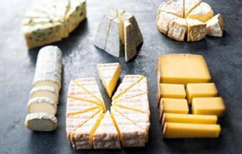 Selection of cheeses from Maison Eric Kayser for your Christmas dinner. Delivered islandwide in Singapore powered by Oddle.