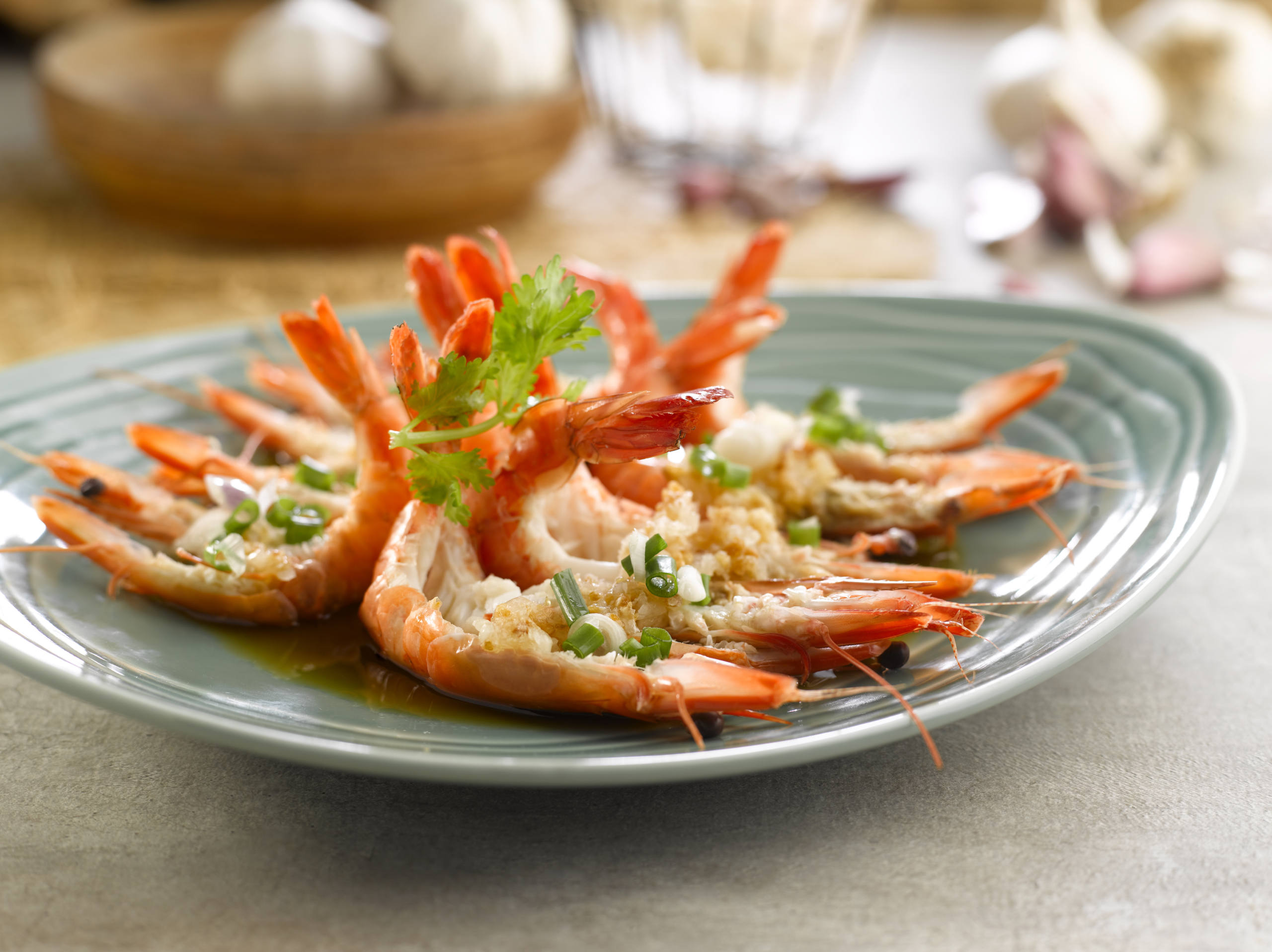 Crystal Jade Hong Kong Kitchen Live Prawn Steam with Garlic, delivered islandwide in Singapore powered by Oddle.