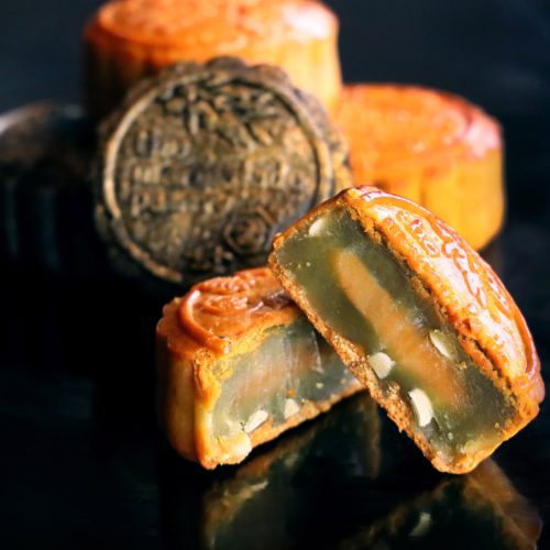 Pandan Kaya with Melon Seeds Mooncake by The Maramlade Pantry delivered islandwide, powered by Oddle.